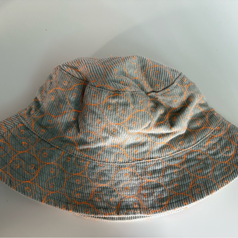 Urban outfitters Sage and Orange Patterned Bucket Hat